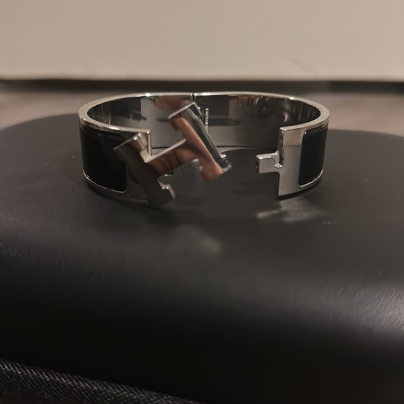 Hermes Clic Clac H bracelet - Picture 2 of 4